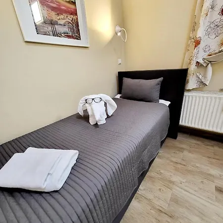 Marcel Apartahotel