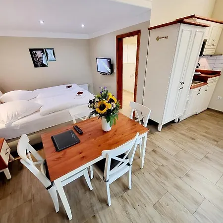 Apartahotel Marcel
